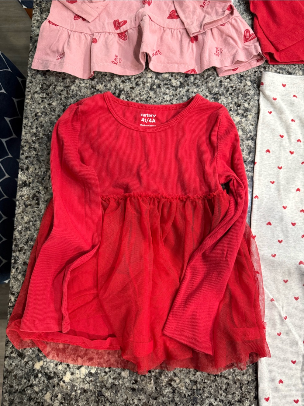Girls 4T Valentines Bundle - Picture 4 of 9